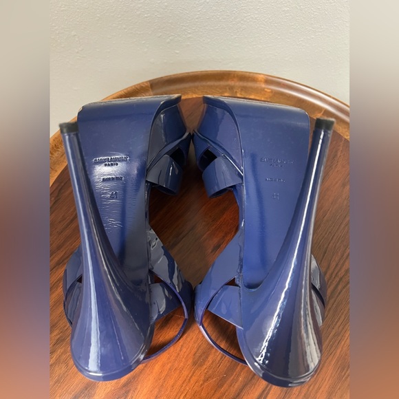 Yves Saint Laurent Tribute Platform Sandals size 41 (11 US) - Picture 5 of 6